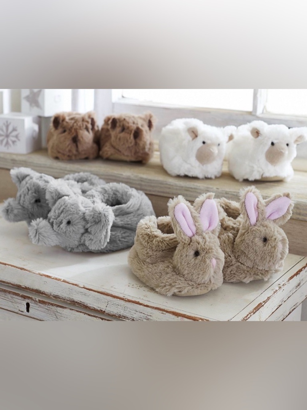 Pottery Barn Kids Cozy Grey Plush Elephant Kids Slippers Size 6-12 Months - Picture 2 of 6